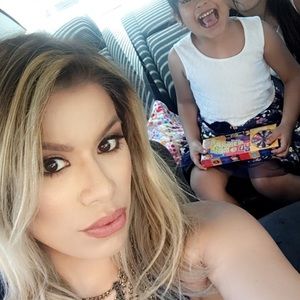 Meet your Posher, Veronica